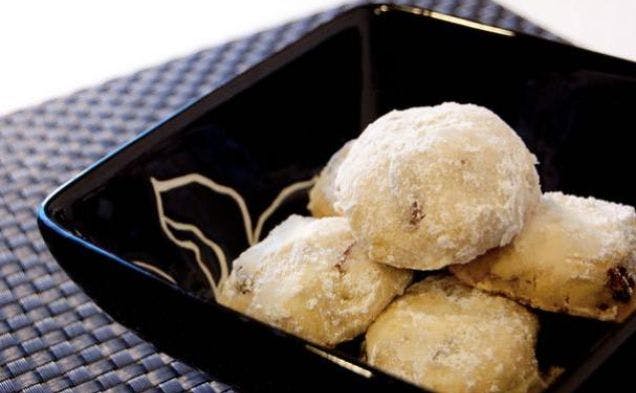 Authentic Mexican Wedding Cookies