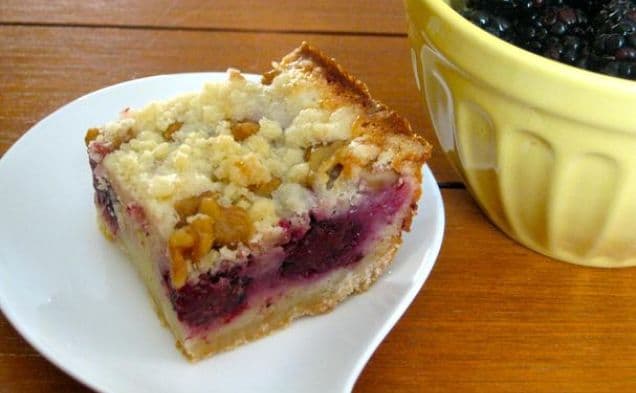 Blackberry Pie Bars