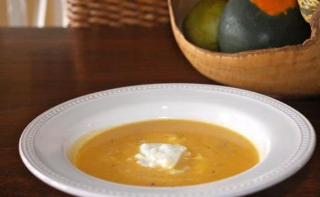 My Sister's Soup: Creamy Curried Squash and Cauliflower Soup